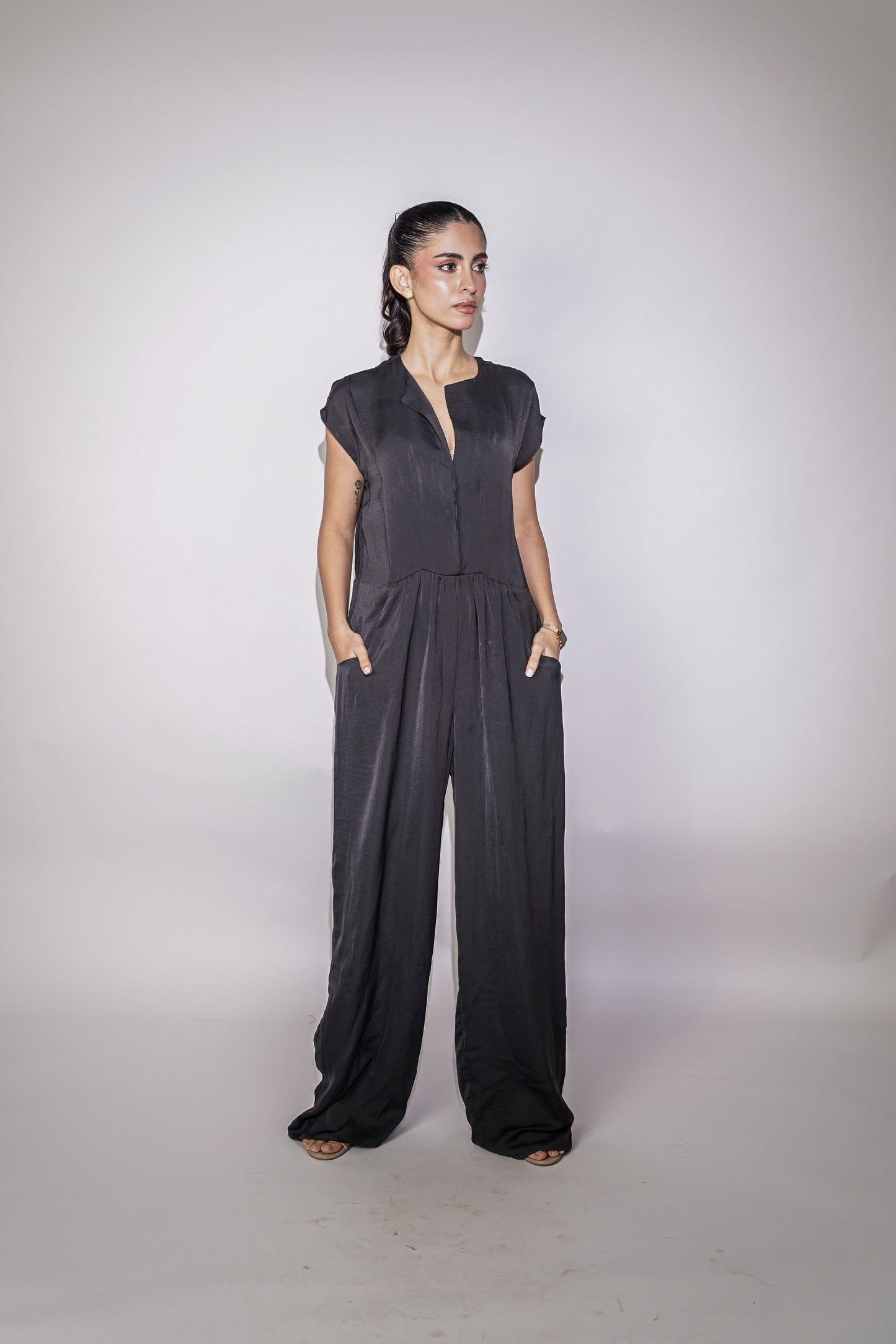 Sleeveless Black Flowy Jumpsuit With Pockets